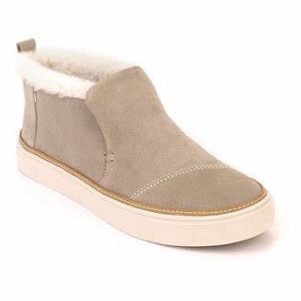 TOMS Paxton Slip On (new, never worn) NWT
